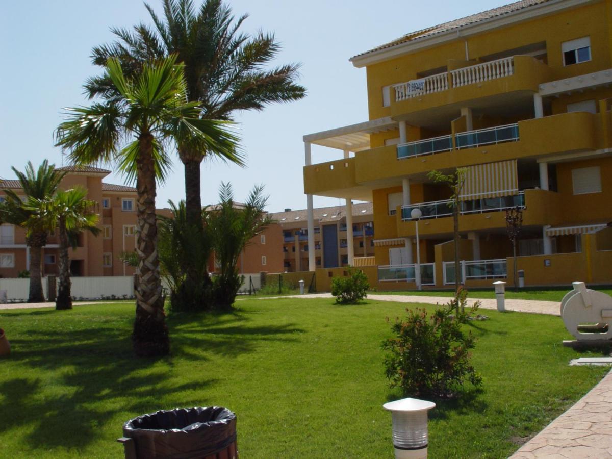 Apartamento Brisas De Дения Екстериор снимка